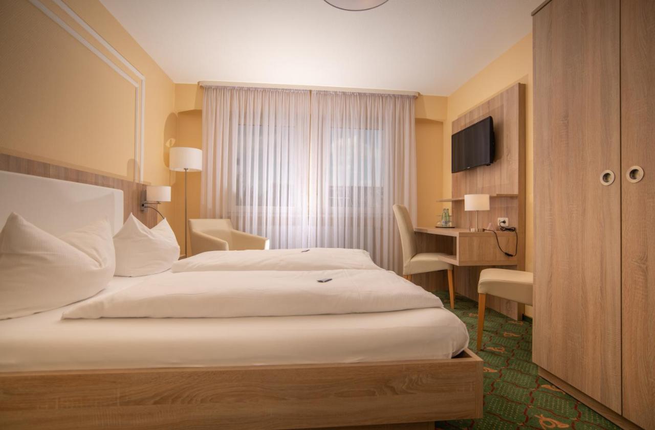 Hotel Garni Zur Alten Post Lembruch Ngoại thất bức ảnh
