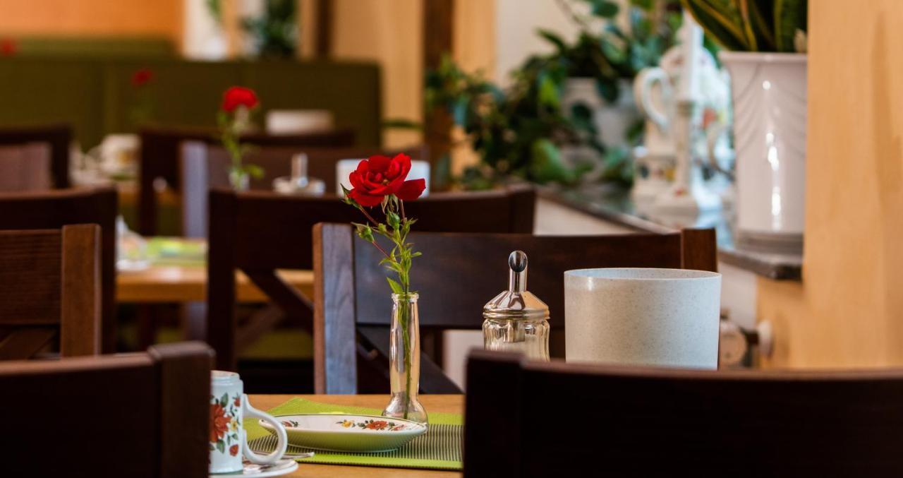 Hotel Garni Zur Alten Post Lembruch Ngoại thất bức ảnh