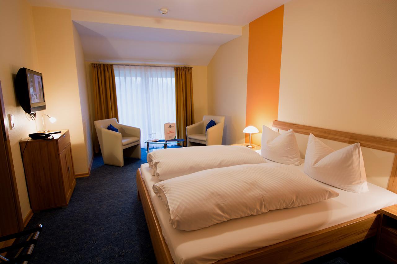 Hotel Garni Zur Alten Post Lembruch Ngoại thất bức ảnh