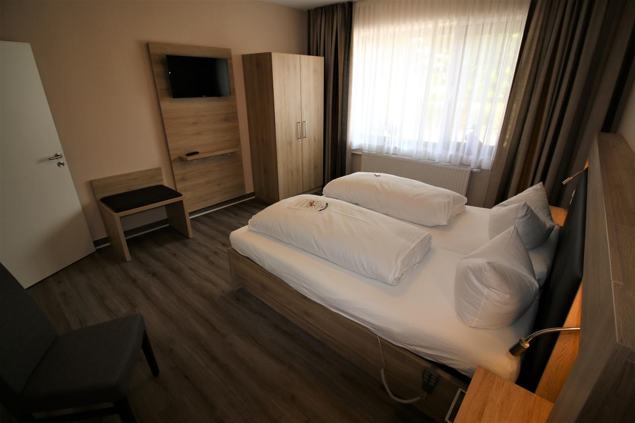 Hotel Garni Zur Alten Post Lembruch Ngoại thất bức ảnh